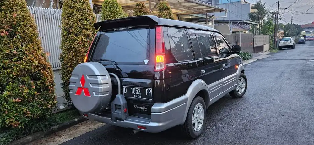 KUDA GRANDIA DIESEL 2005 Full Original KM Rendah Kondisi Siap pakai