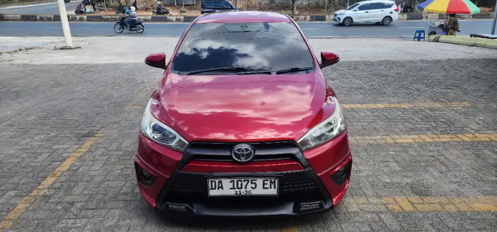 Toyota Yaris S TRD AT 2015