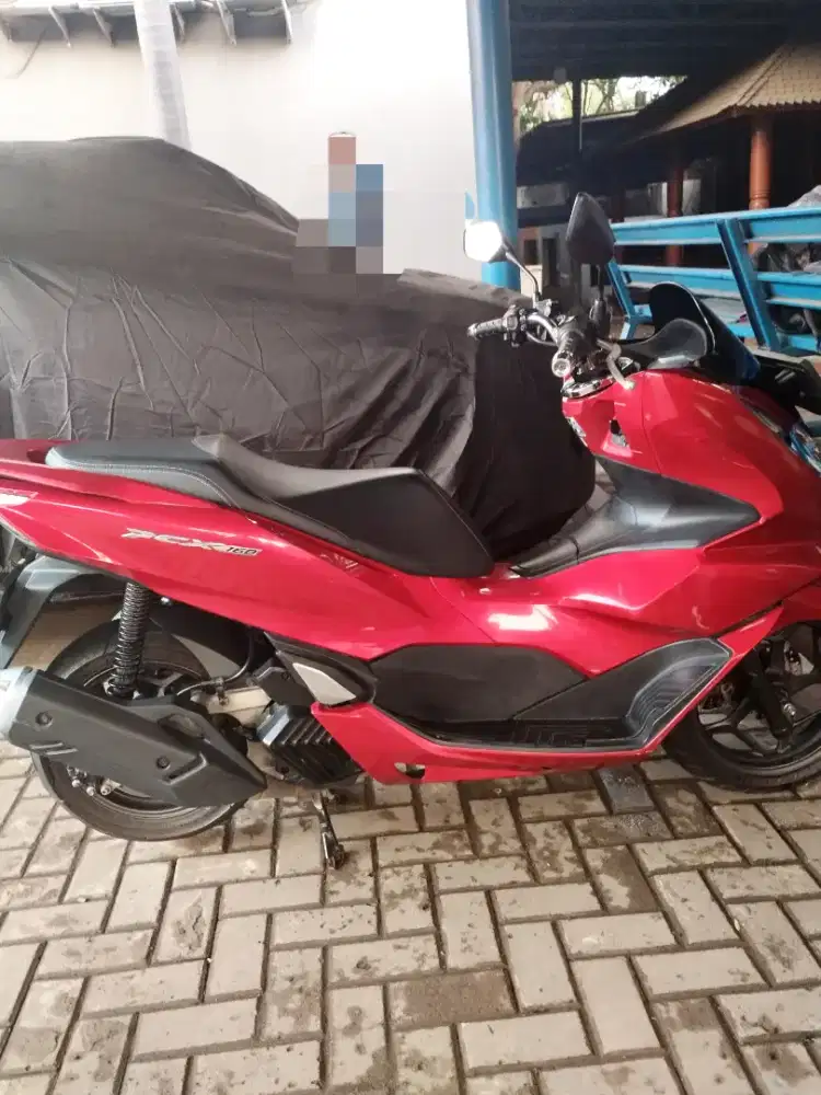 Honda PCX 160 Merah 2023