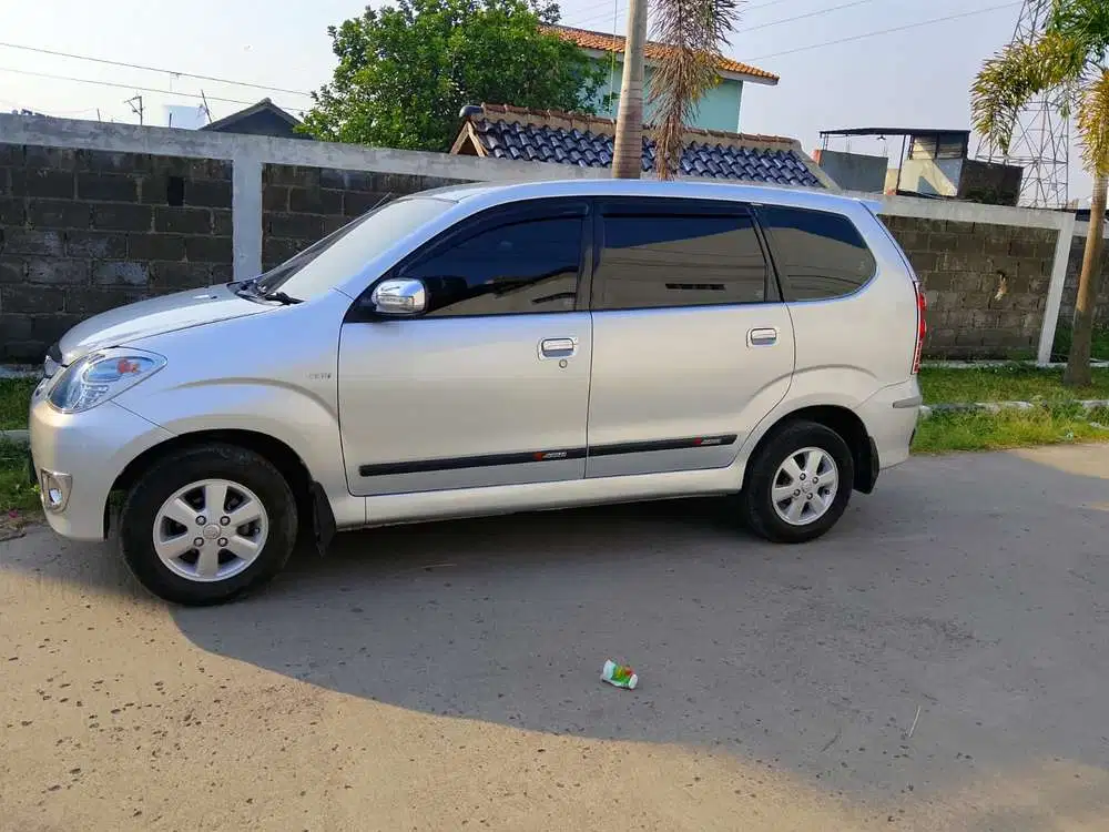 Toyota Avanza 2009 Bensin