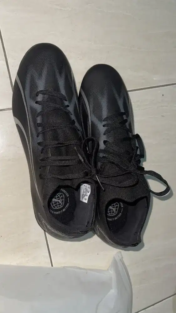 Sepatu Bola Pria PUMA ULTRA MATCH FG/AG 10734702

ORIGINAL - 42