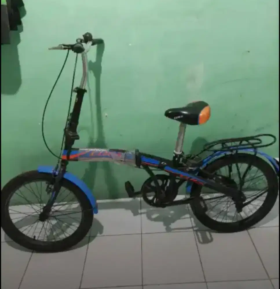 Sepeda lipat 20 ince genio