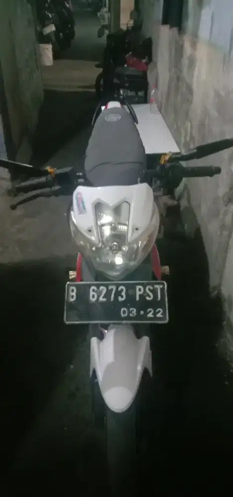 Kawasaki Athlete 2012