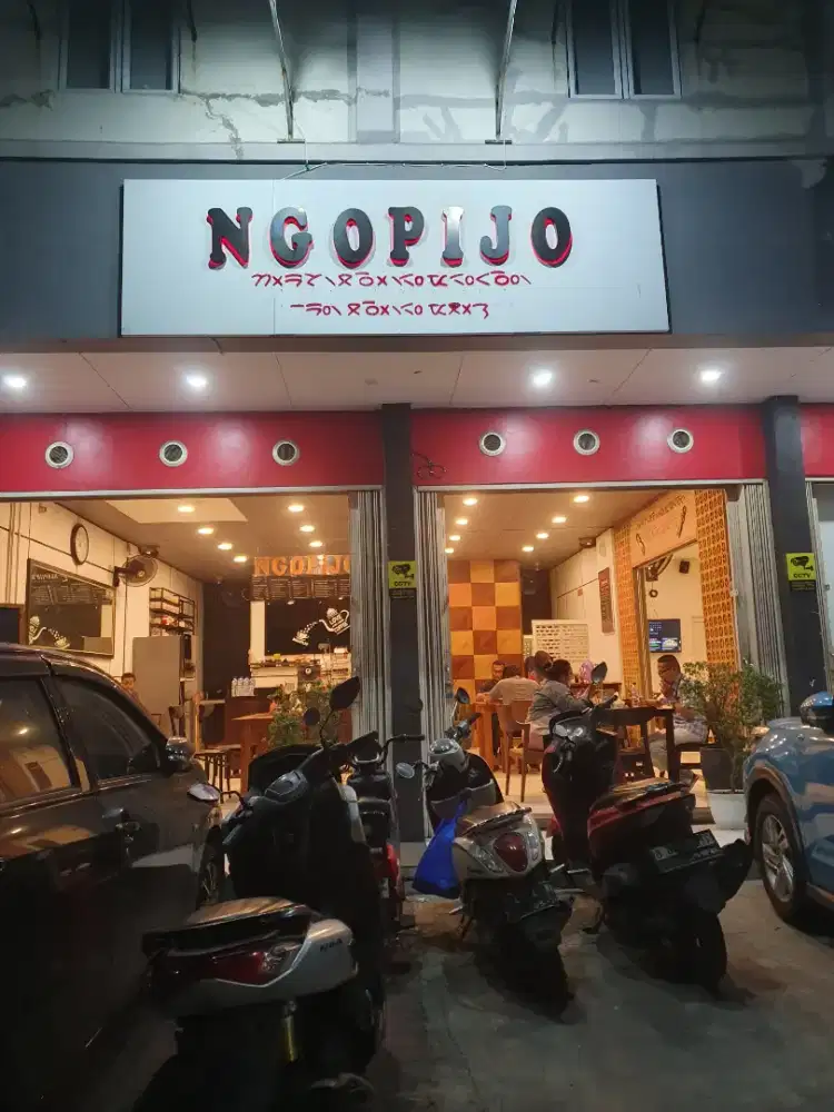 Dicari pekerja OB, dan pelayan cafe diutamakan yang bisa masak.