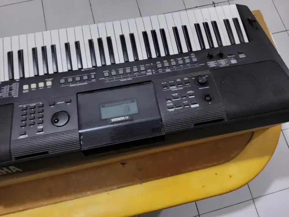 Yamaha e463 psr
