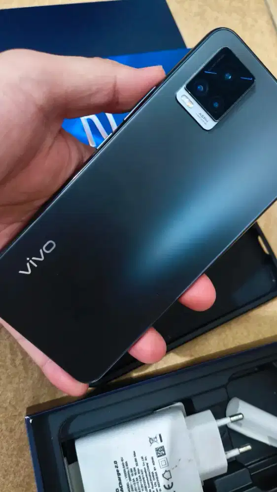 Vivo V20 2021 8/128 mulus