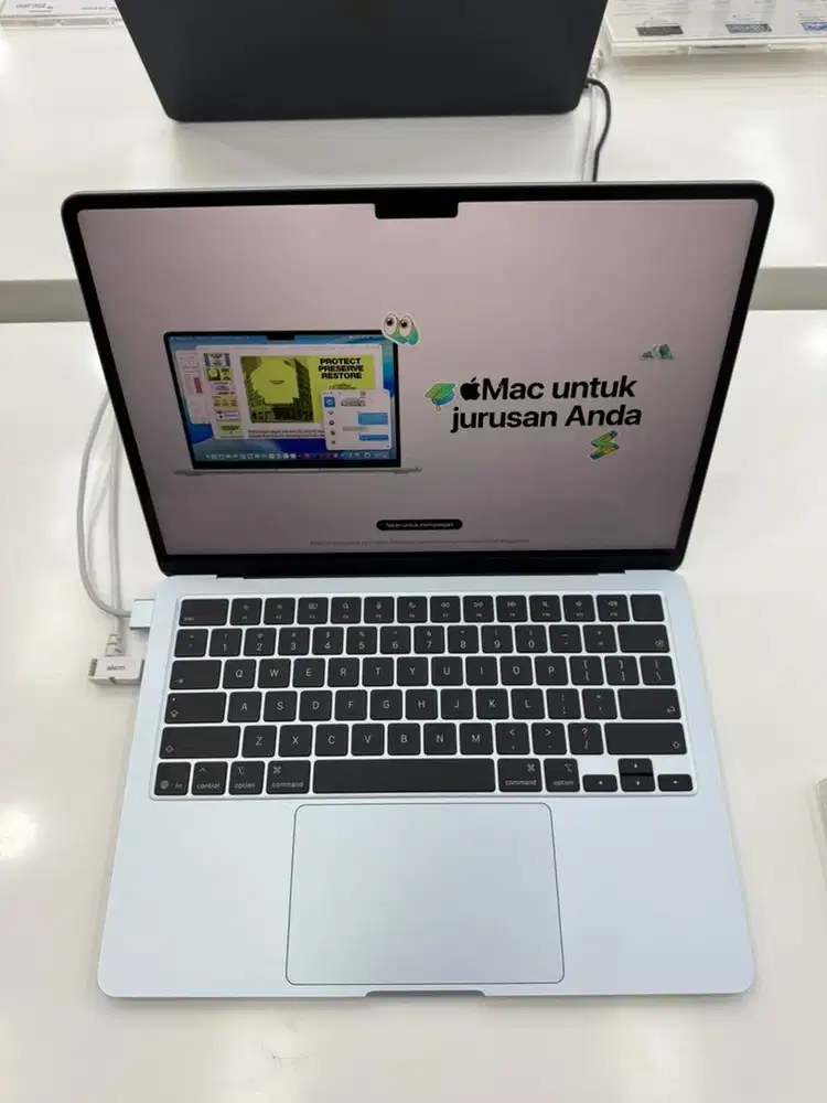 Cicilan Mac Air M5 mulai dari 2jutaan/bulan
