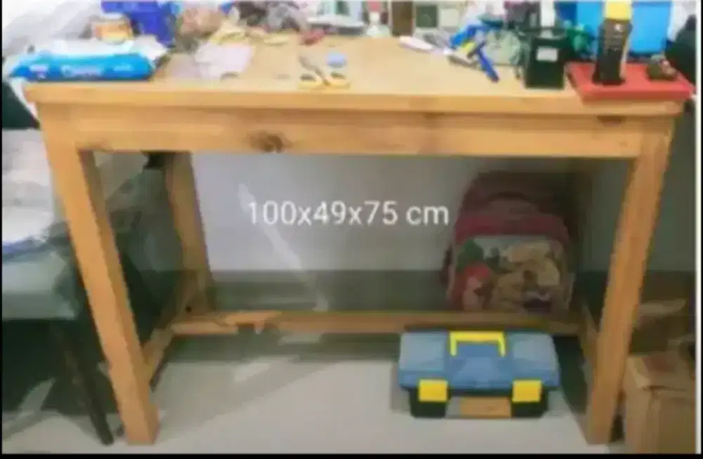 Meja kayu uk 100×49×75 dengan kursi