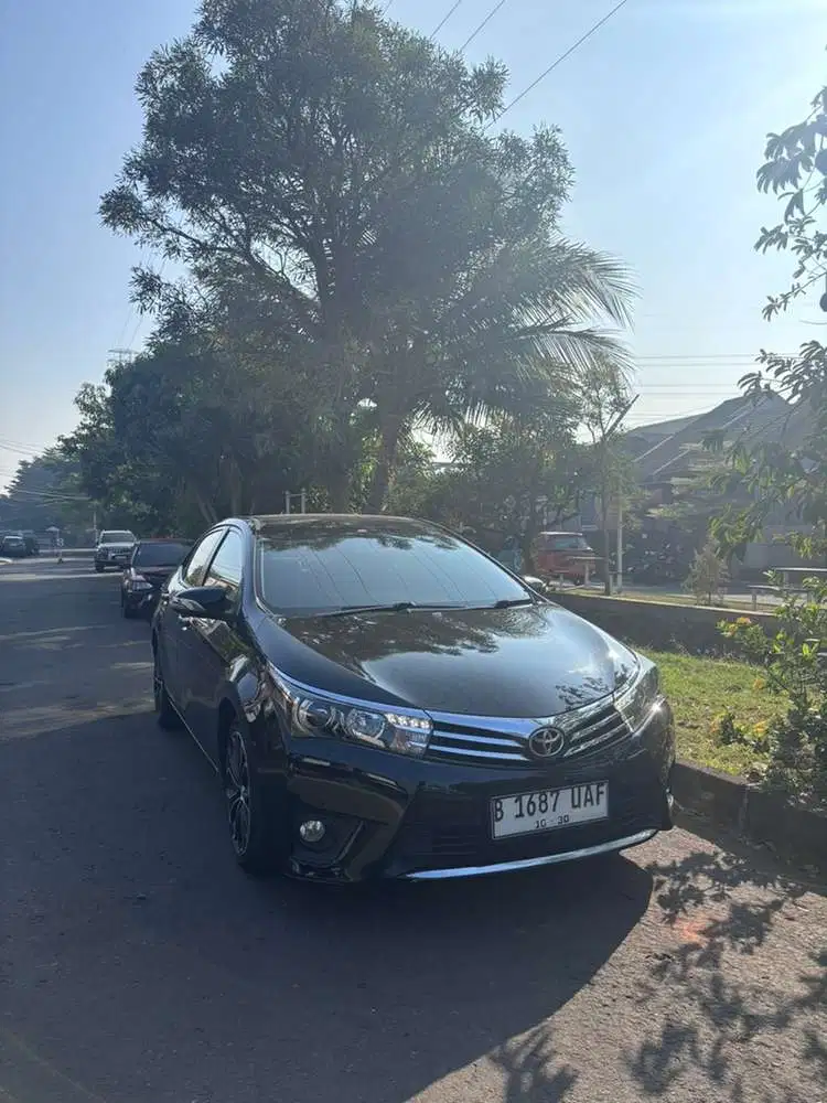 Toyota Corolla Altis V 1.8 2015