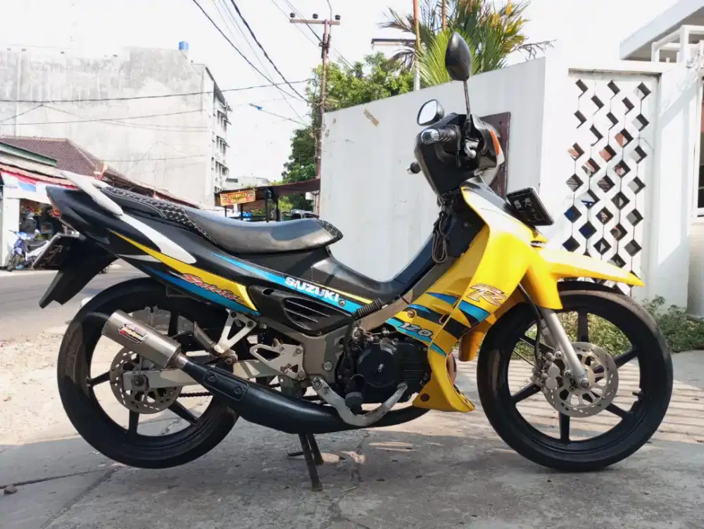 Suzuki Satria Hiu 2004 Original Jos Murmer
