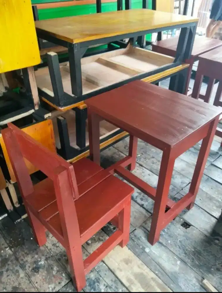 Meja kursi sekolah SD SMP SMA