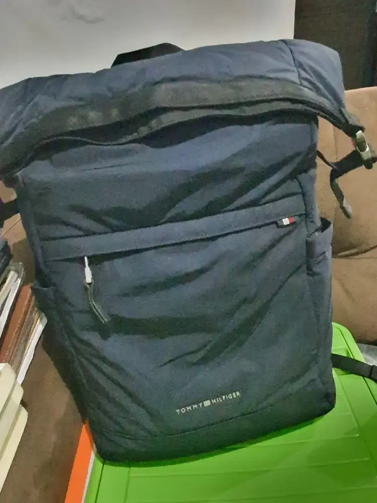 Tommy Hilfiger Signature Rolltop Laptop Backpack