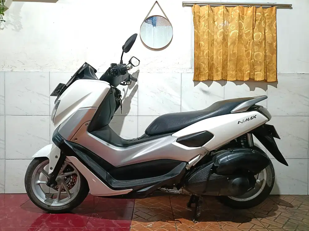 Nmax abs tahun 2016/tt boleh gan cash lebih bagus