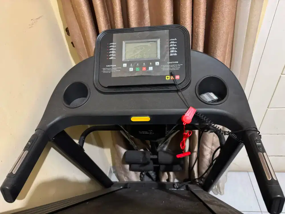 Jual Treadmill hanya digunakan sekali