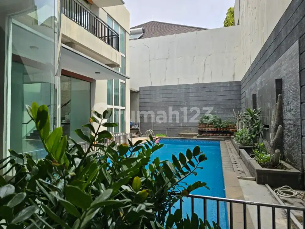 Rumah Bukit Gading Villa Bagus