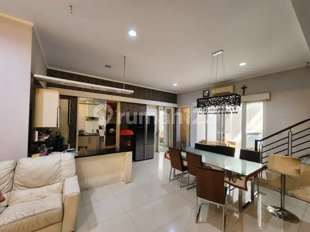 Rumah Grand Orchard Clover 10X21
