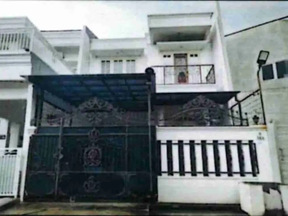Dijual Rumah Lelang Sangat Murah
Rumah 2 Lantai sangat terawat
Komplek IKIP
