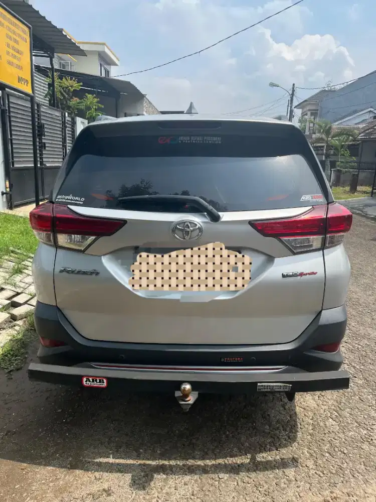 Di Jual Mobil Toyota Rush Cikupa Tangerang