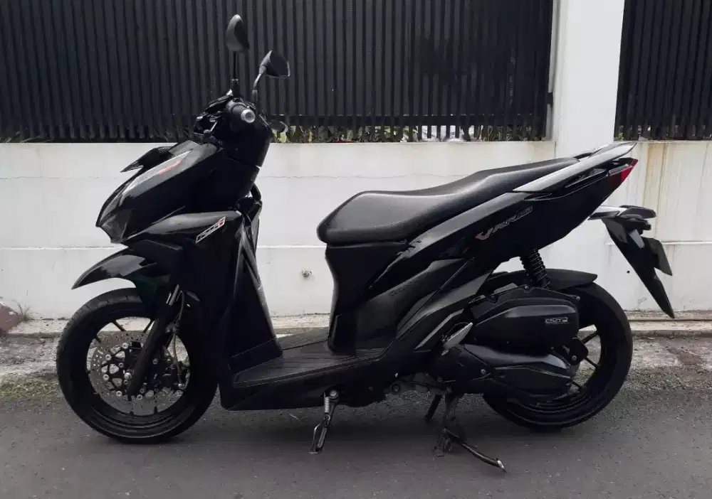 motor vario 125 cbs iss