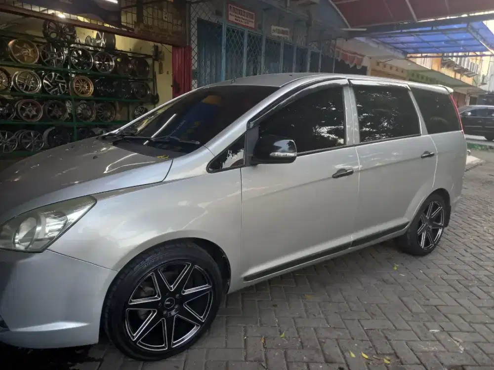 Proton Exora 2012 AT silver cakep siap pakai. Jaktim