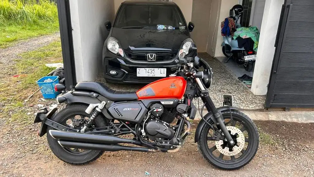Benelli MOTOBI 200 EVO 2024