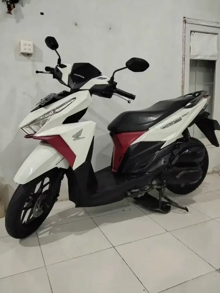 HONDA VARIO 150 EXCLUSIVE, LOW KILOMETER
