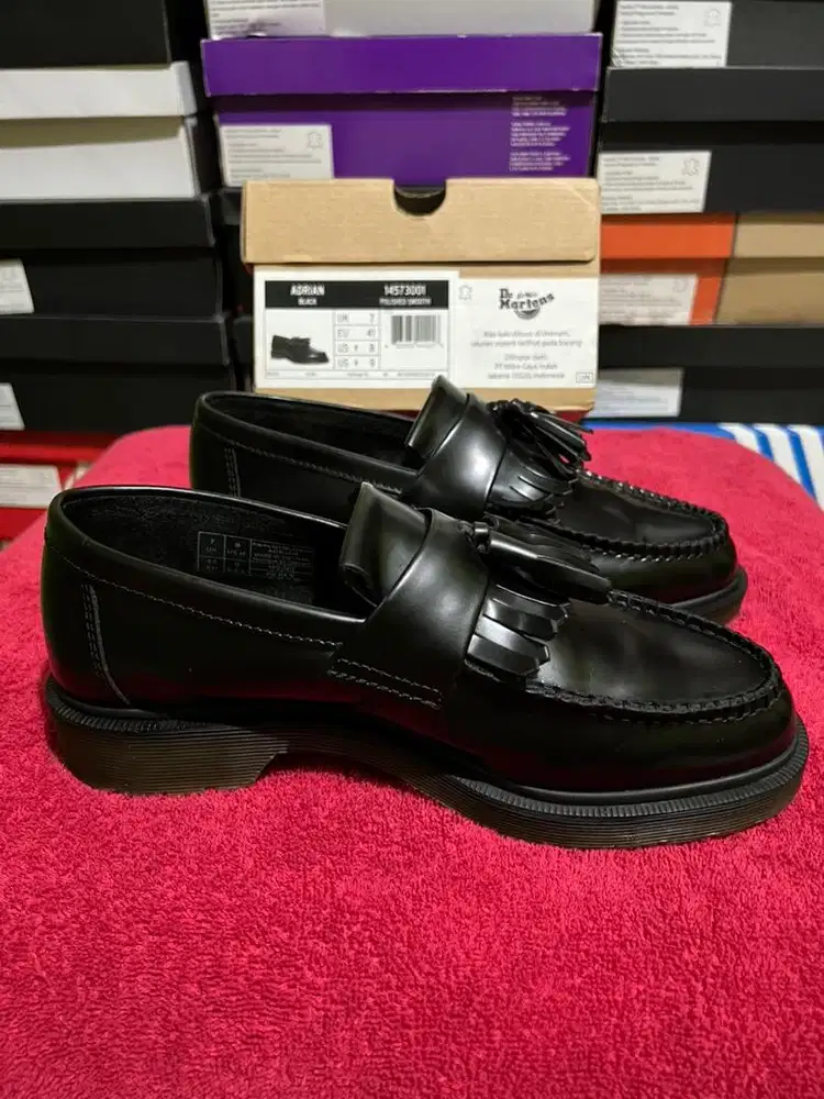 Dr Martens Adrian Tassel