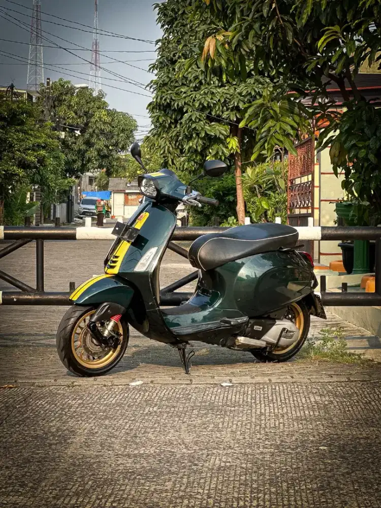 PIAGGIO VESPA SPRINT RACING SIXTIES 2020