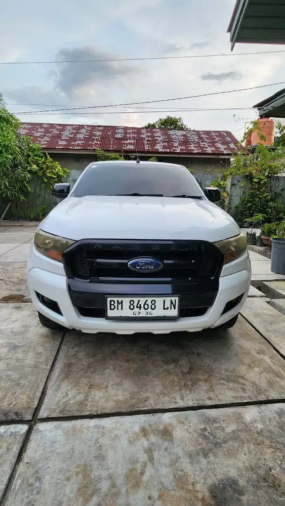 Jual Mobil Ford Ranger Double Cabin XLS 2.2 MT tahun 2015