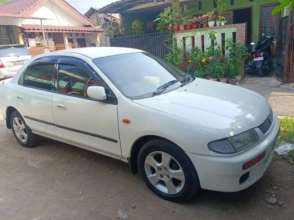 MAZDA LANTIS 1996 KONDISI ISTIMEWA