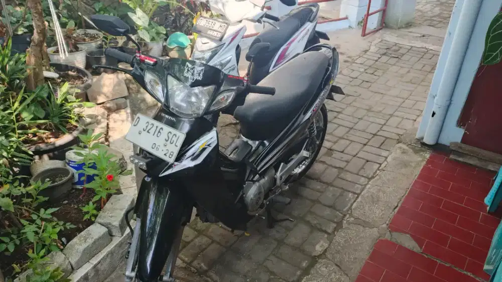 Honda kharisma D 125