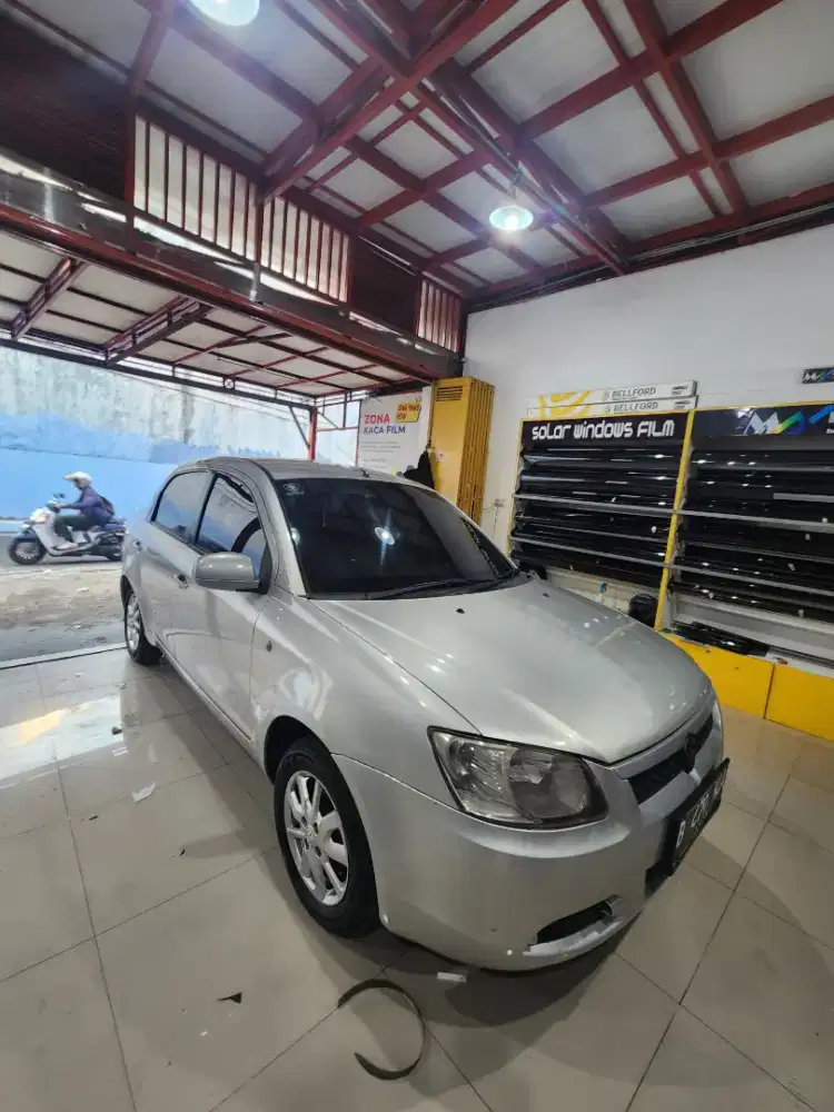 JUAL CEPAT - MOBIL SEDAN