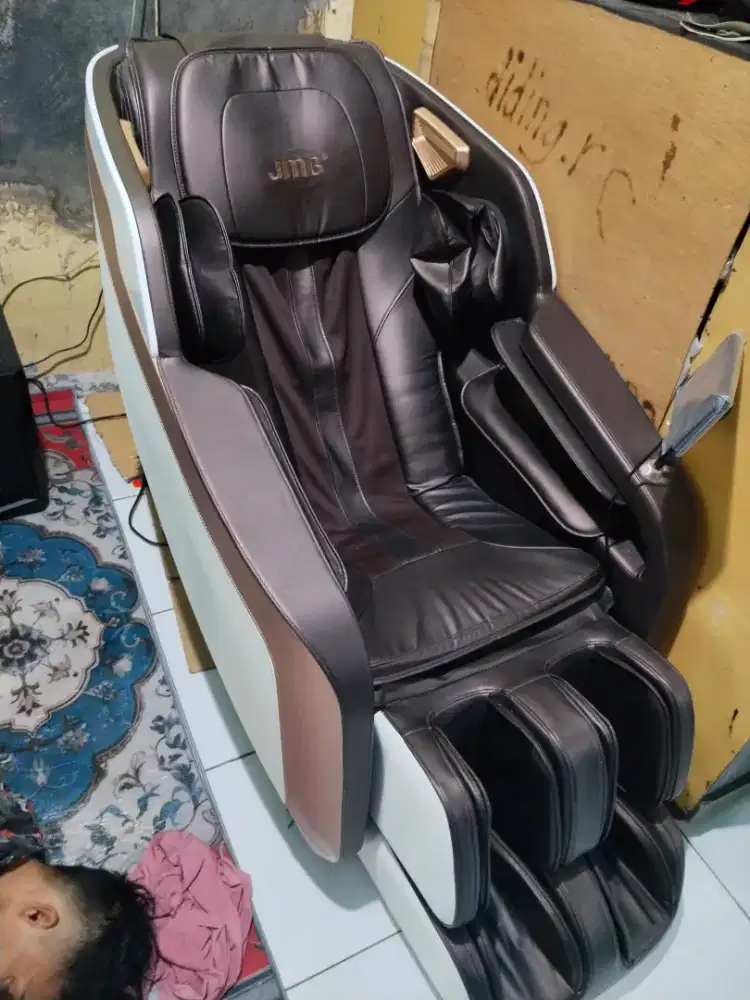 kursi pijet automatis