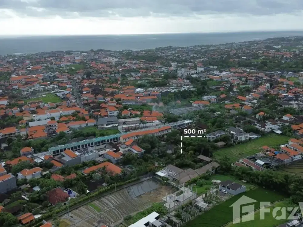 Land for sale in Batu Bolong, Bali