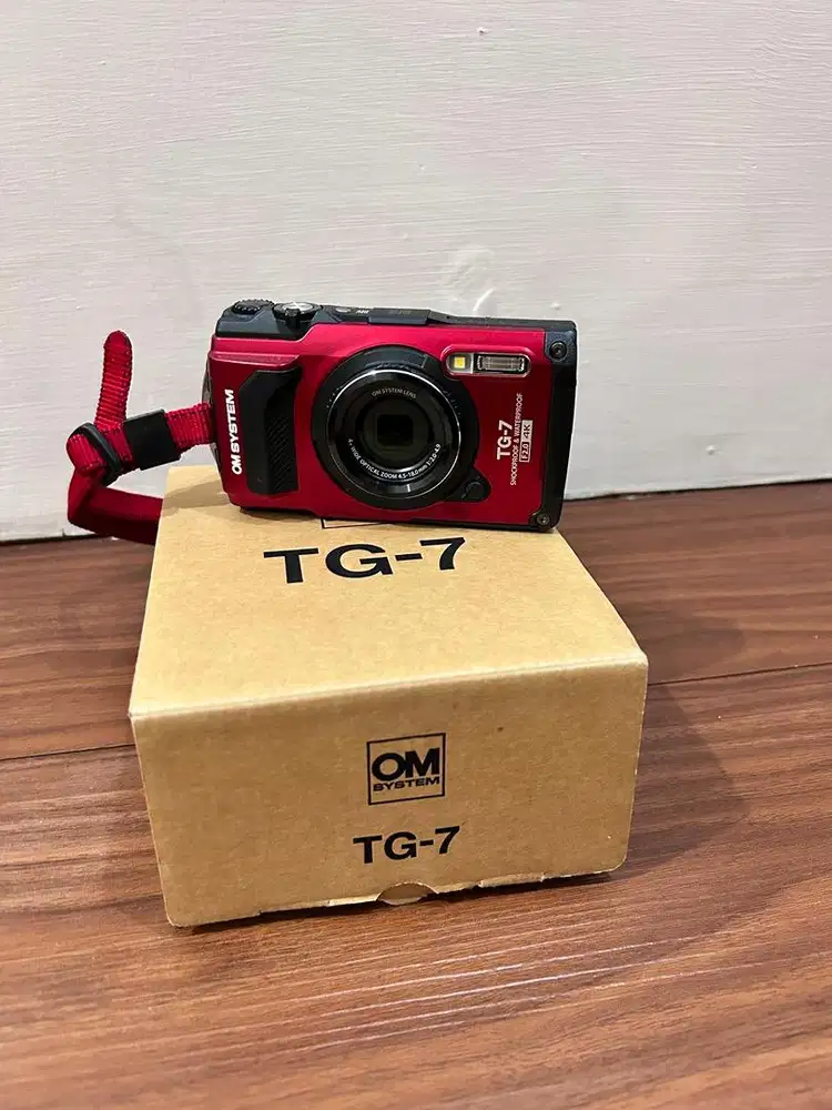 kamera digital olympus TG-7 ( OM SYSTEM TOUGH TG-7)