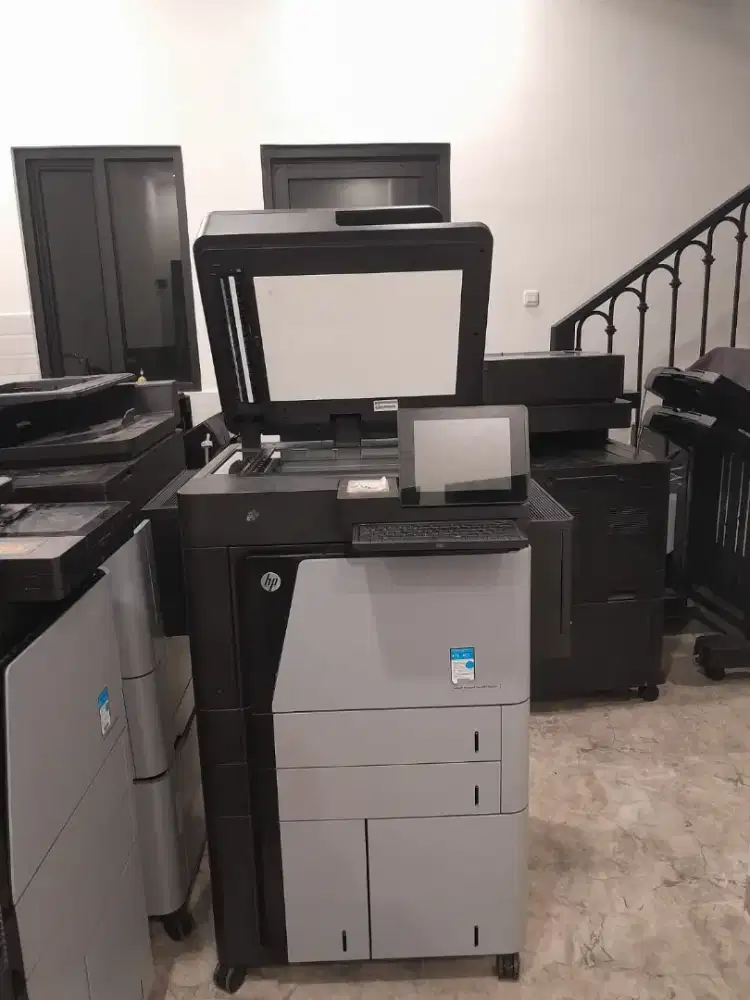 Mesin fotocopy multi fungsi HP