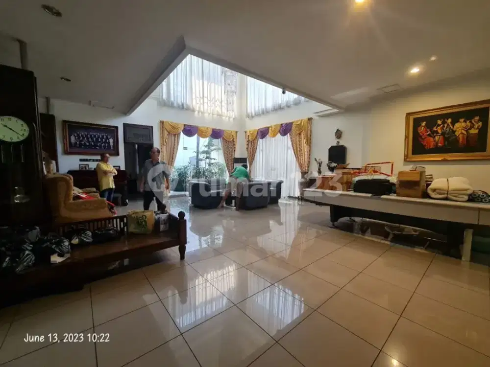 Jual Rumah Hitung Tanah Bgv
