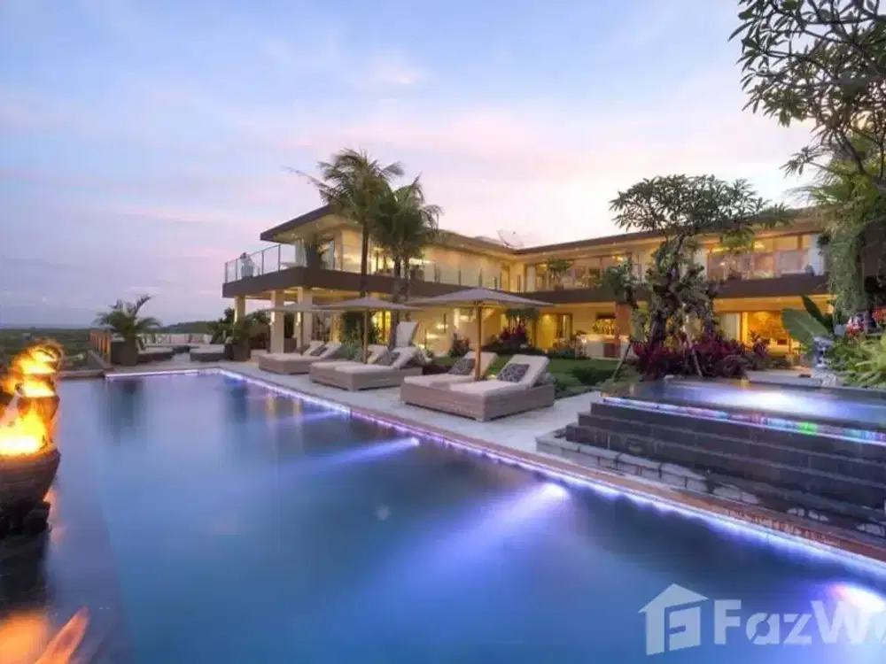 5 Bedroom Villa for sale in Jimbaran, Bali