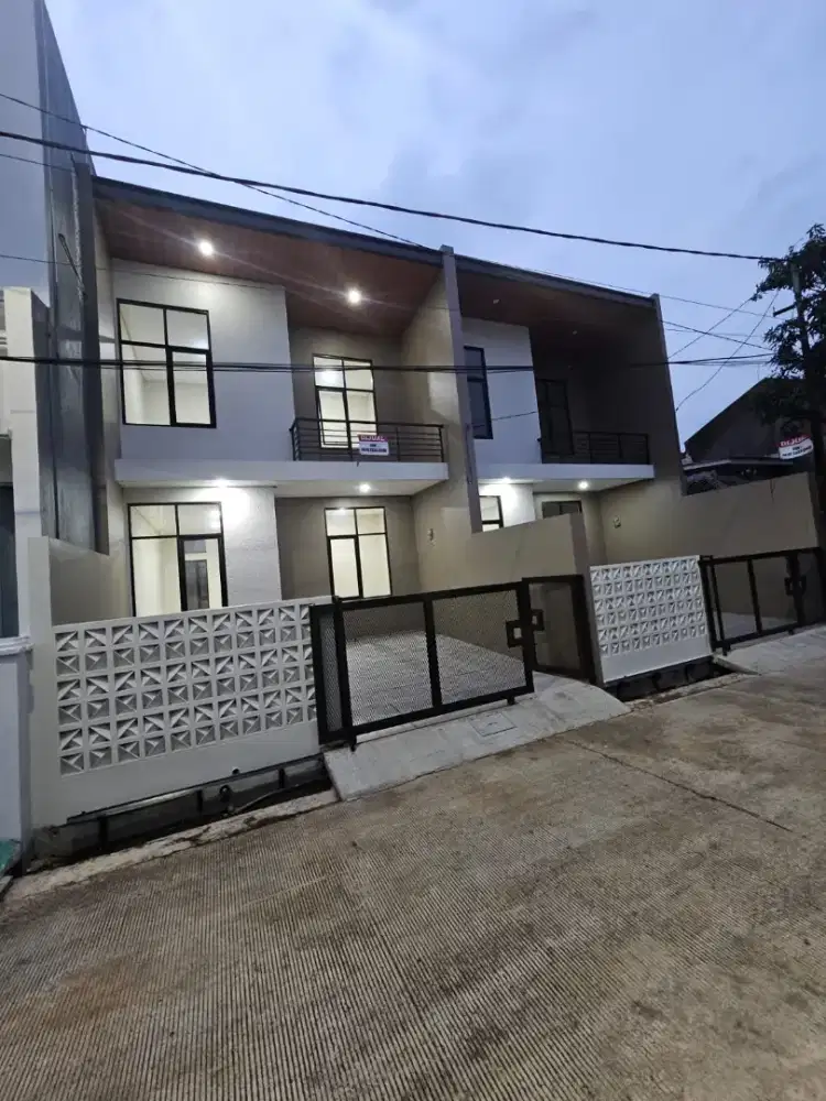 Dijual Rumah Baru 2 Lantai di Margahayu Raya Kota Bandung