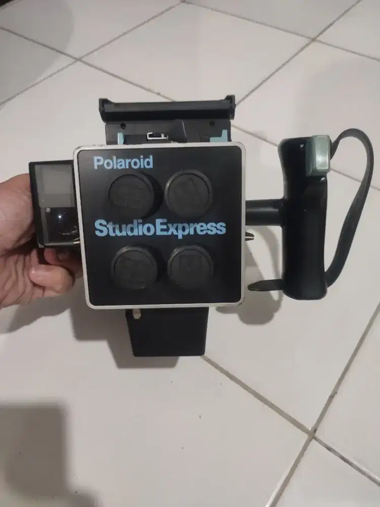 Kamera pasfoto polaroid