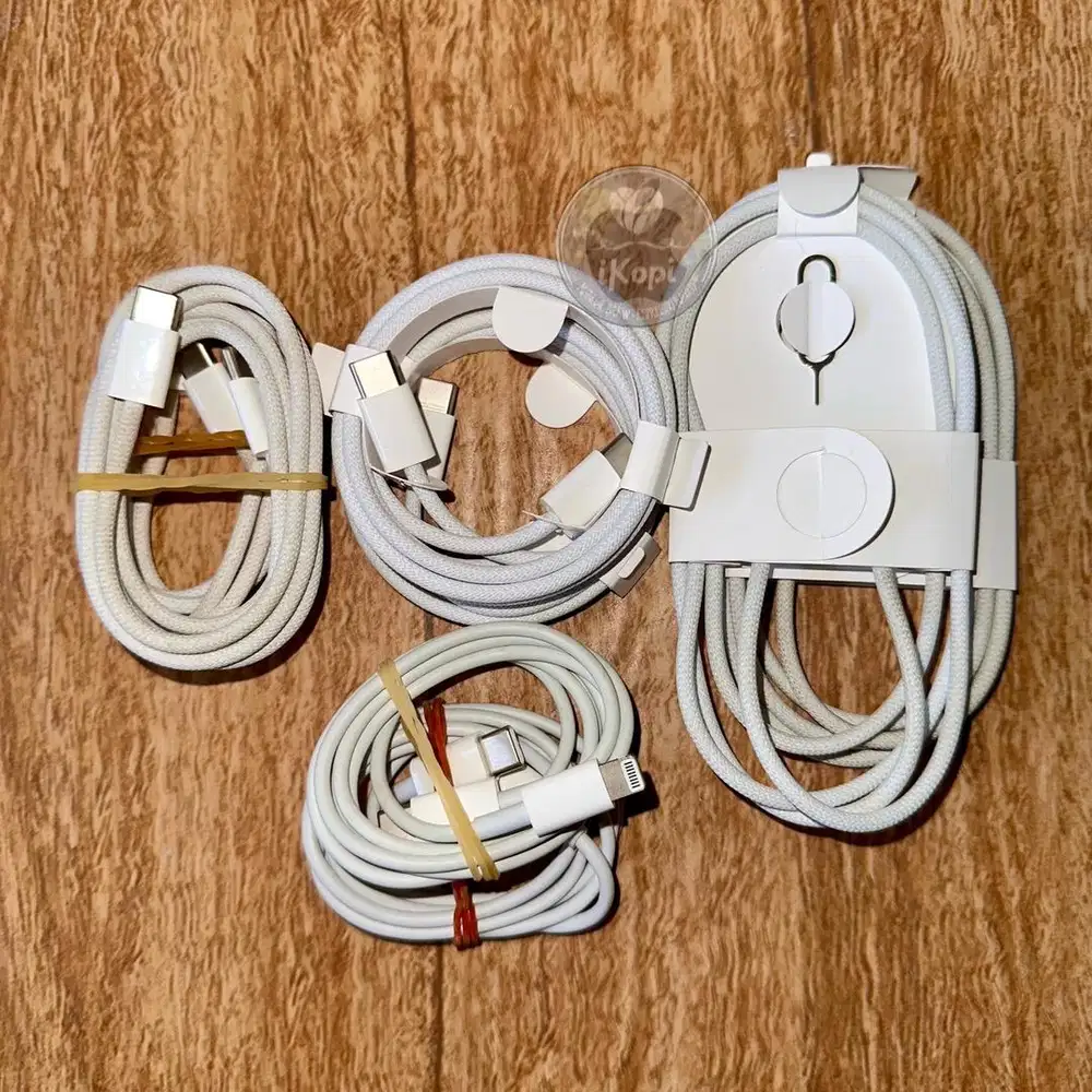 Kabel iPhone Usb-C to c to c 17 pro max 16 E 15 plus original copotan