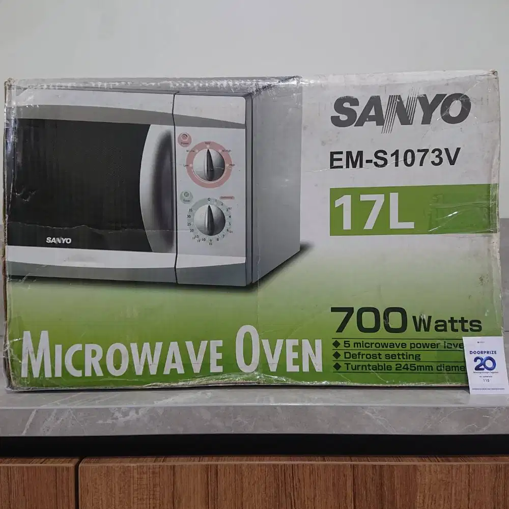 Microwave Sanyo 17L EM-S1073V New Old Stock Belum Pernah Pakai NOS