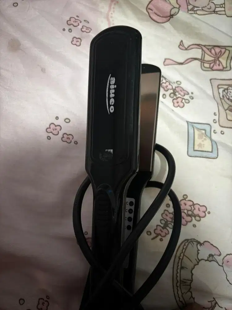 Catokan lurus curly