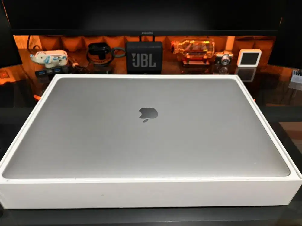 Apple Macbook Pro 15 Inch 2016 Ex Ibox 16/512GB Termurah