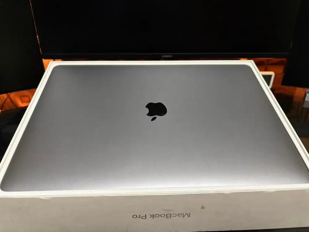 Apple Macbook Pro 15 Inch 2018