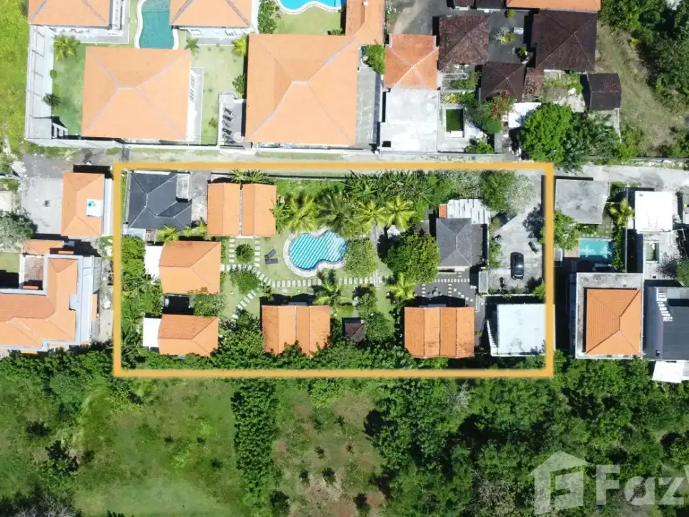 8 Bedroom Hotel for sale in Uluwatu, Bali