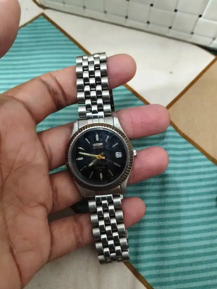 jam tangan perempuan ori merek citizen , batre mati, masih mulus