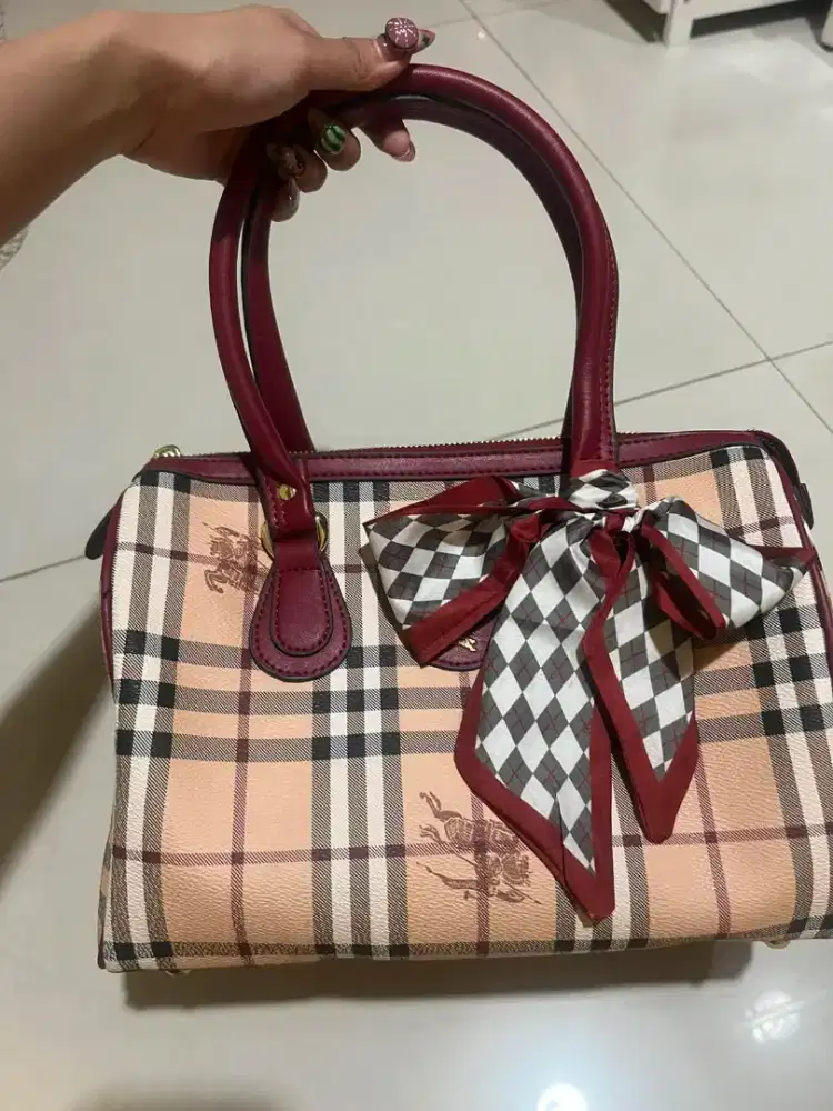 Tas Burberry import
