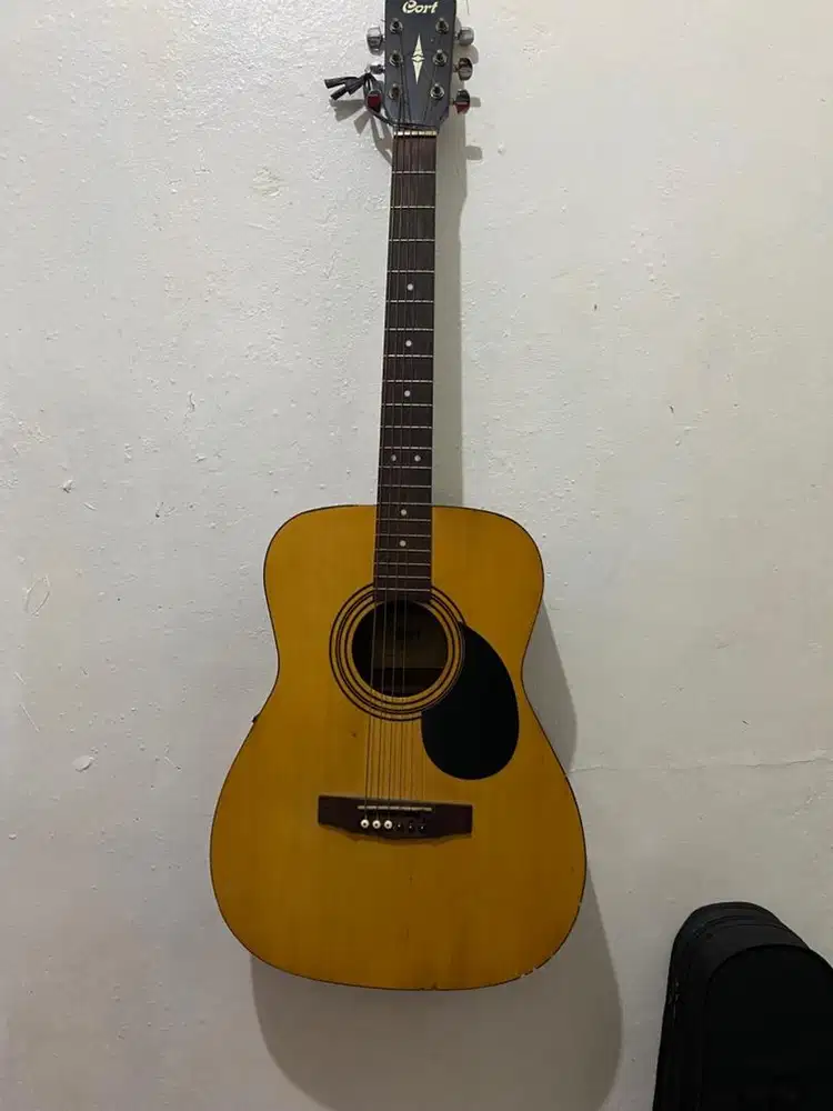 Gitar Cort AF510 elektrik