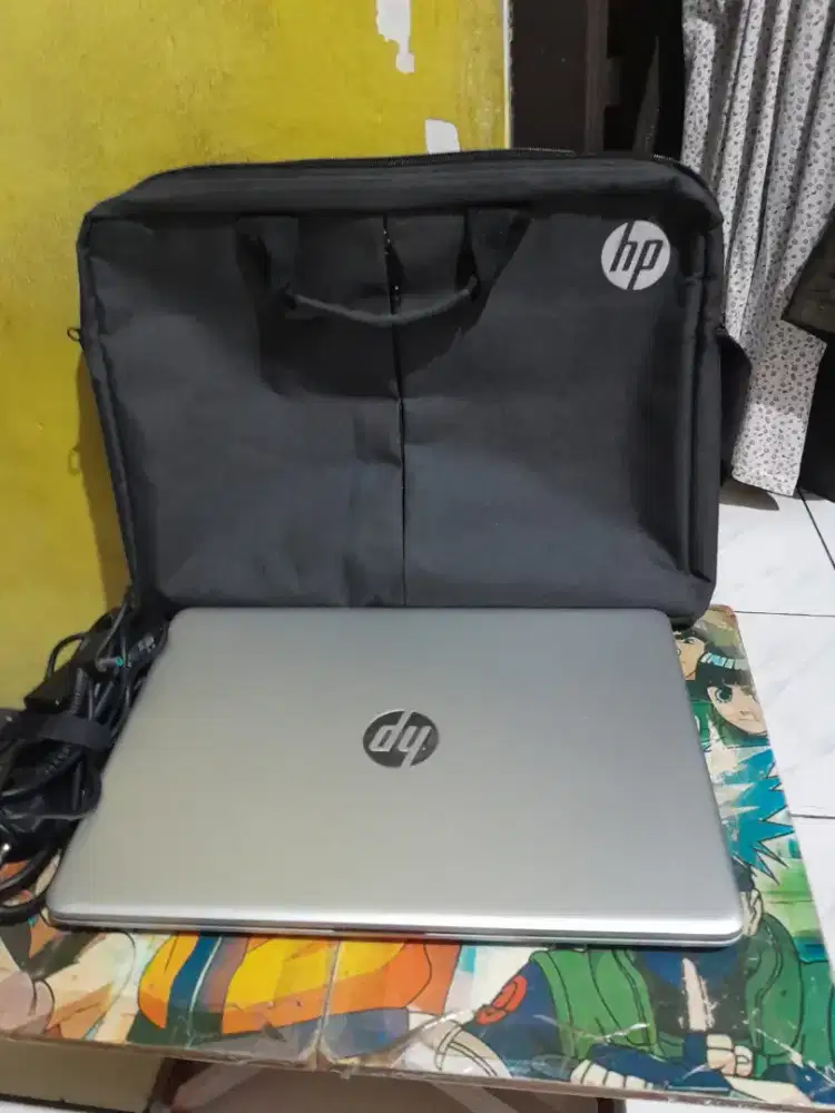 laptop merk hp ram 4gb storage 238 gb